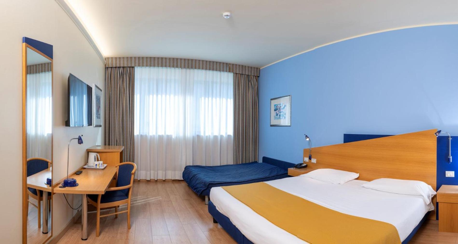 Hotel Express Aosta East Поллен Экстерьер фото