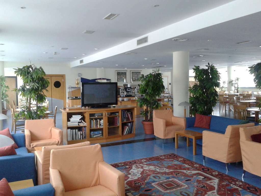 Hotel Express Aosta East Поллен Ресторан фото